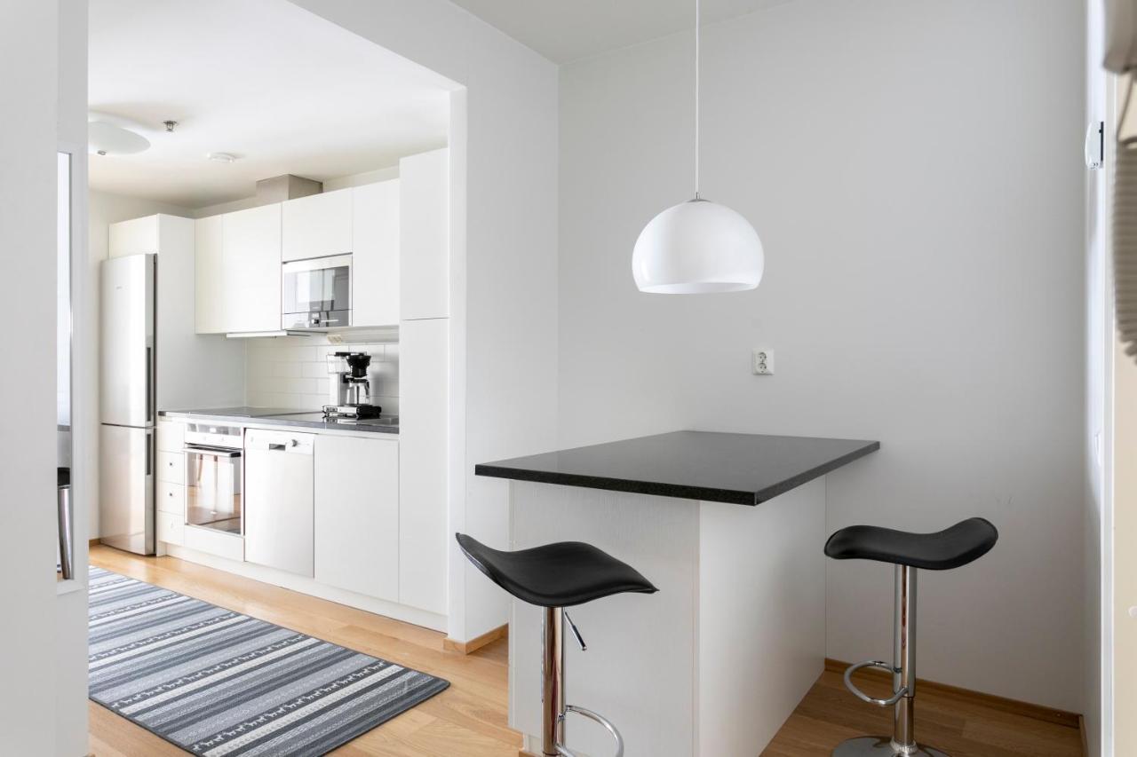 2Ndhomes Cozy 1Br Apartment With Balcony By The Central Station Helsinki Exterior foto